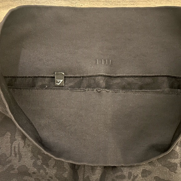 Gymshark Leopard Patterned Leggings - Picture 4 of 5